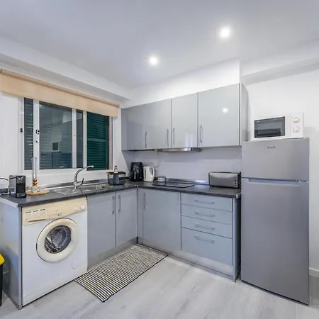 Ocean Breeze בית נופש