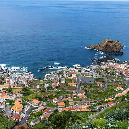 Ocean Breeze Porto Moniz